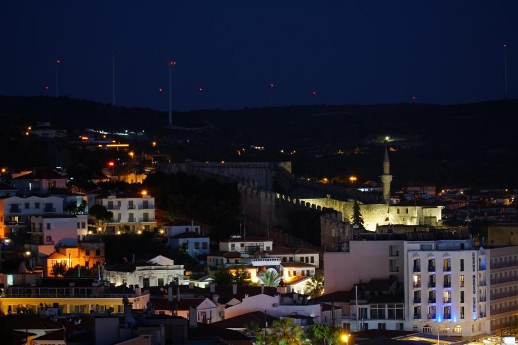 Cesme Minerva Port Hotel מראה חיצוני תמונה